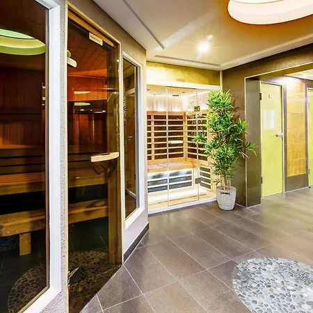 فندق Residenz Waldkrone Ostseebad Kühlungsborn