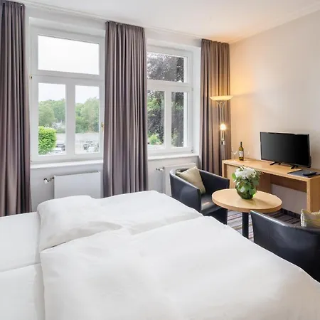 Residenz Waldkrone Hotel 4*