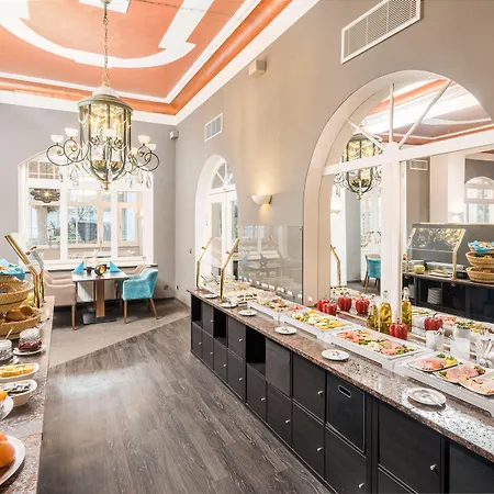 Residenz Waldkrone فندق 4*