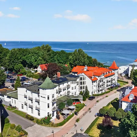ホテル Residenz Waldkrone 4*