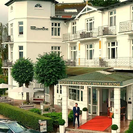Residenz Waldkrone ホテル